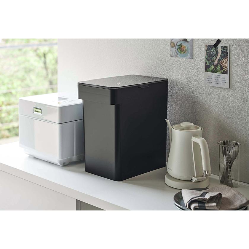 tower ［ 密閉米びつ タワー 10kg 計量カップ付 ］山崎実業 米びつ