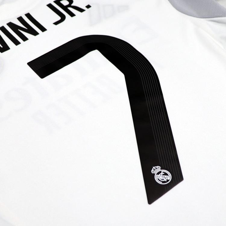 adidas（アディダス） #7 ヴィニシウス・ジュニオール 25/26 レアル