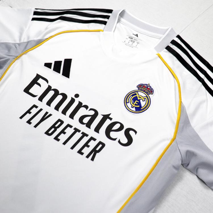 adidas（アディダス） #7 ヴィニシウス・ジュニオール 25/26 レアル