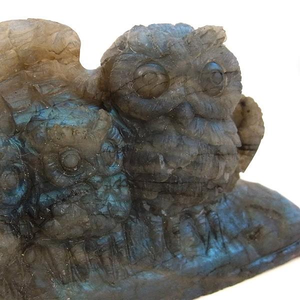 ラブラドライト ふくろう 置物 彫り物 彫刻 カービング 梟 天然石