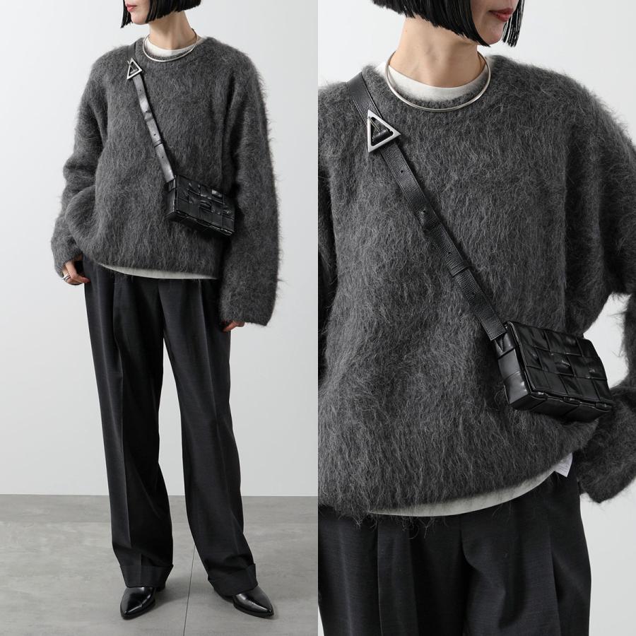 BOTTEGA VENETA（ボッテガ・ヴェネタ） ショルダーバッグ SMALL