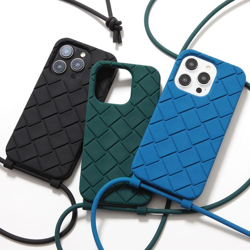 BOTTEGA VENETA（ボッテガ・ヴェネタ） iPhone14Pro 専用ケース 733830