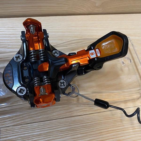 G3 ジースリー コイル リーシュ 1ペア 7401026 ZED・IONに対応 SKI