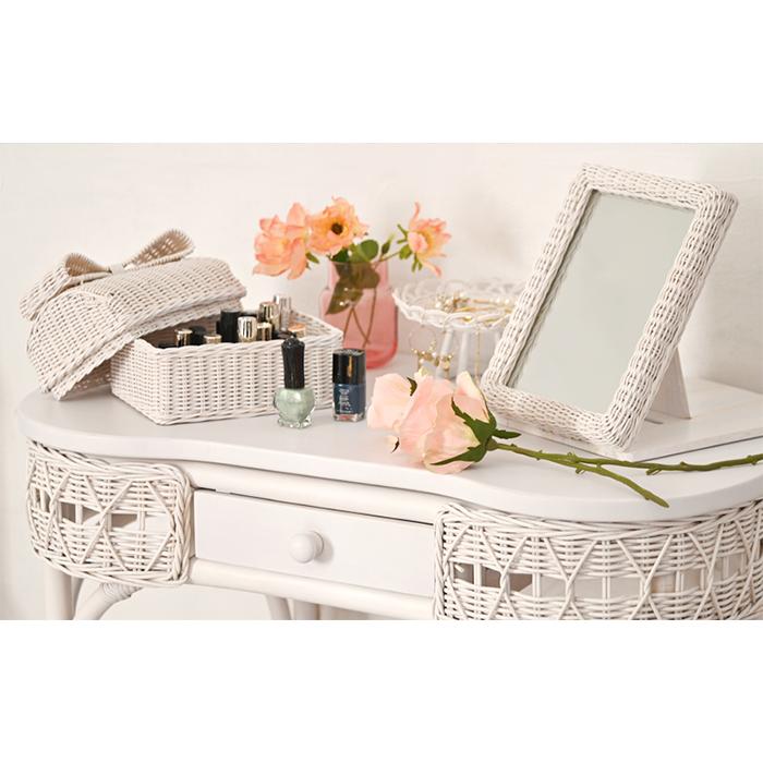 小物収納 ホワイトラタン 小物入れ バスケット おしゃれ かわいい 蓋