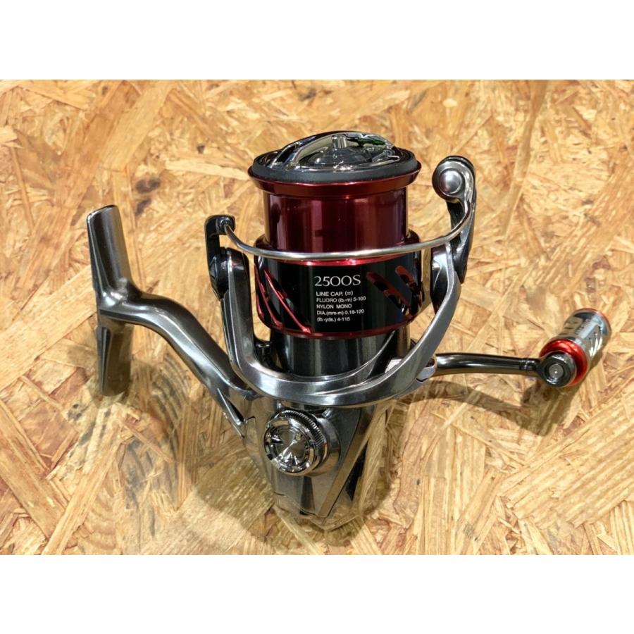 16ストラディックCI4+ 2500HGS リブレハンドルノブ : タックルガレージ