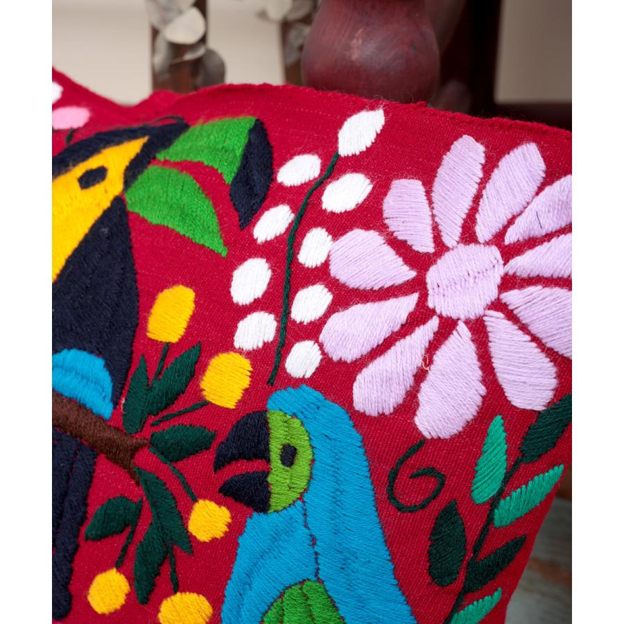 チチカカ（TITICACA） クッションカバー インテリア 生活雑貨 刺しゅう