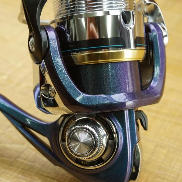 ダイワ エメラルダスINF 2506/N180M 未使用品 スピニングリール