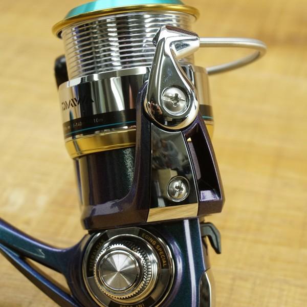 ダイワ エメラルダスINF 2506/N180M 未使用品 スピニングリール