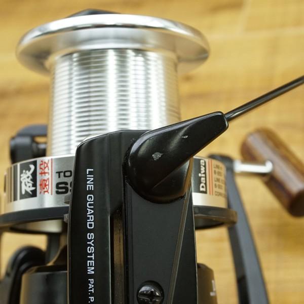 ダイワ トーナメント 磯 SS-5000遠投/P014M 美品 スピニングリール