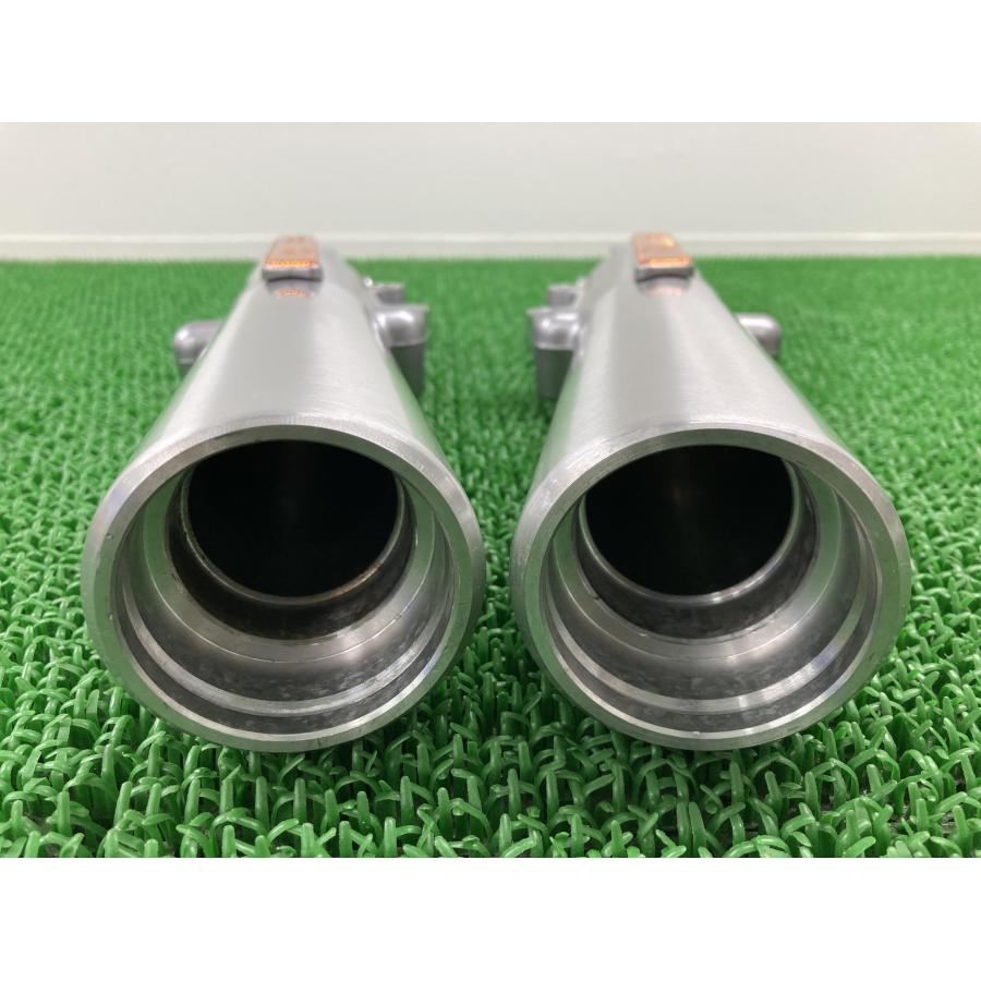 ツーリング アウターチューブ 左右 46495-09/46502-09 ハーレー 純正