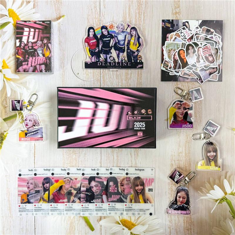 BLACKPINKグッズ ギフトボックス フォトカード JUMP トレカセット 写真