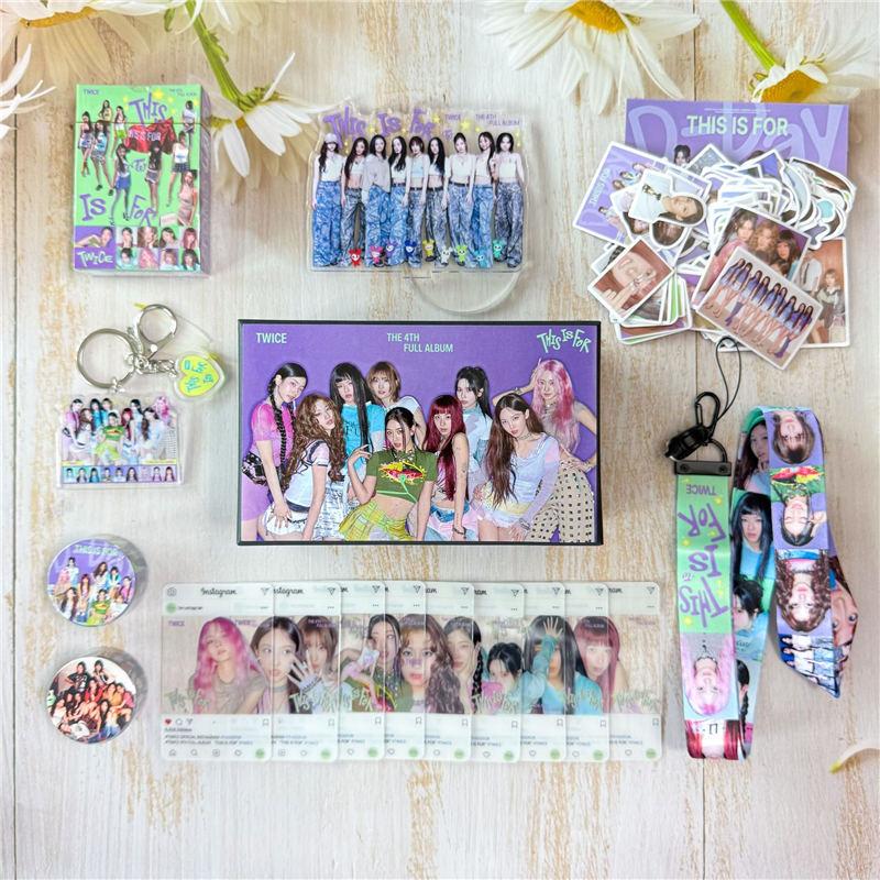 TWICEグッズ ギフトボックス フォトカード トゥワイス テープ セット