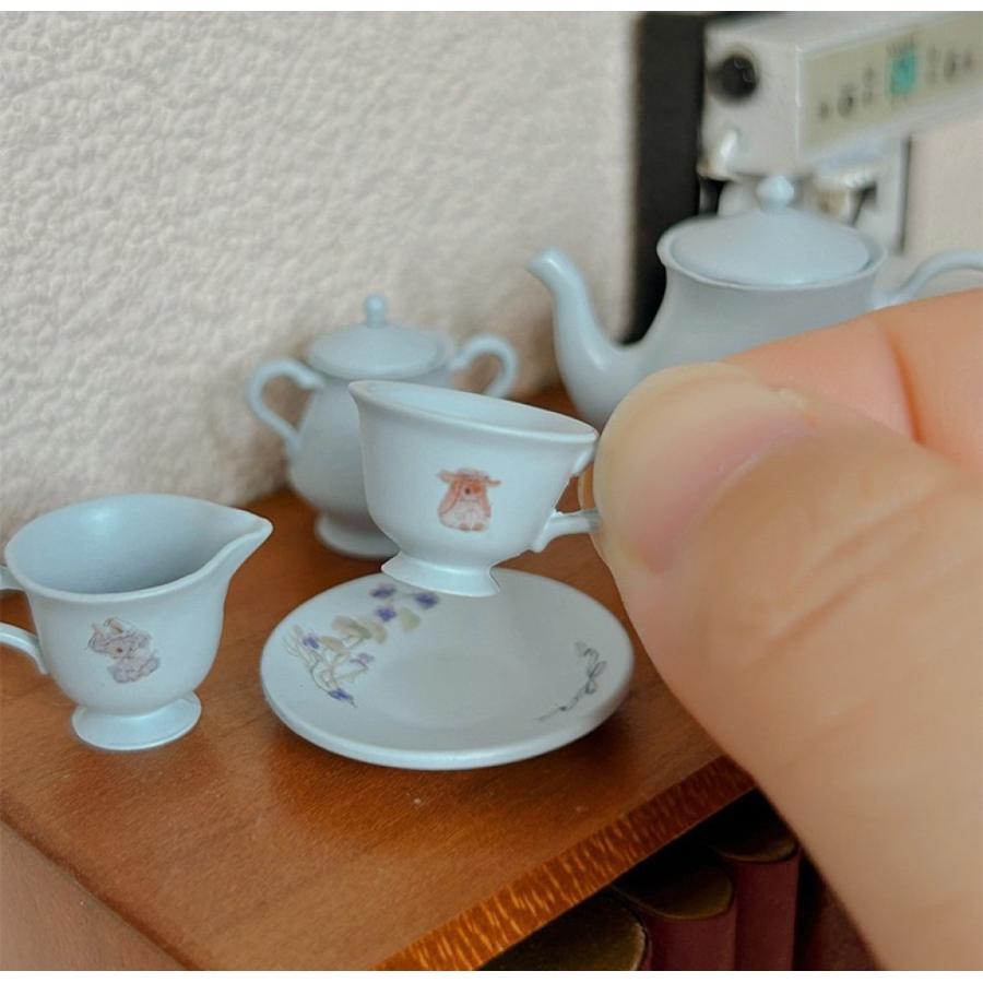 1セット5点入れ）ミニチュア合金製ティーセット5点セット（プレス