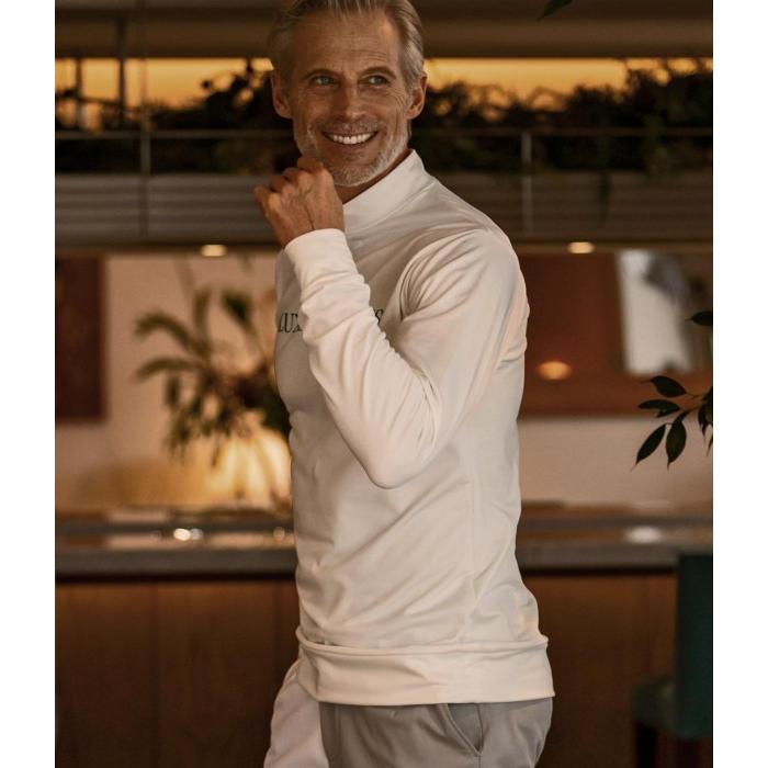 LUXE AKM PLUS リュクスエイケイエムプラス フロントロゴモックネックT