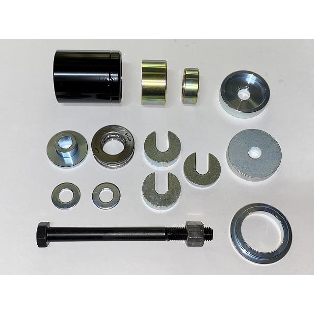 トヨタ（TOYOTA） 個人宅発送可能 イケヤフォーミュラ ブッシュ