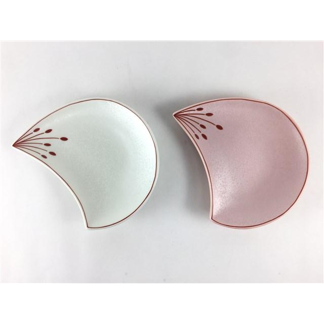 有田焼 幸楽窯 105皿 梅 花びら小皿(白銀 / ピンク銀)「1枚で花びら.5