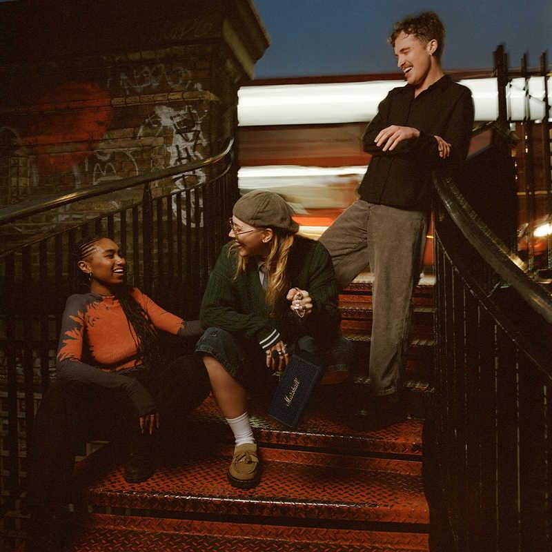 MARSHALL ブルートゥーススピーカー Middleton II Black and Brass