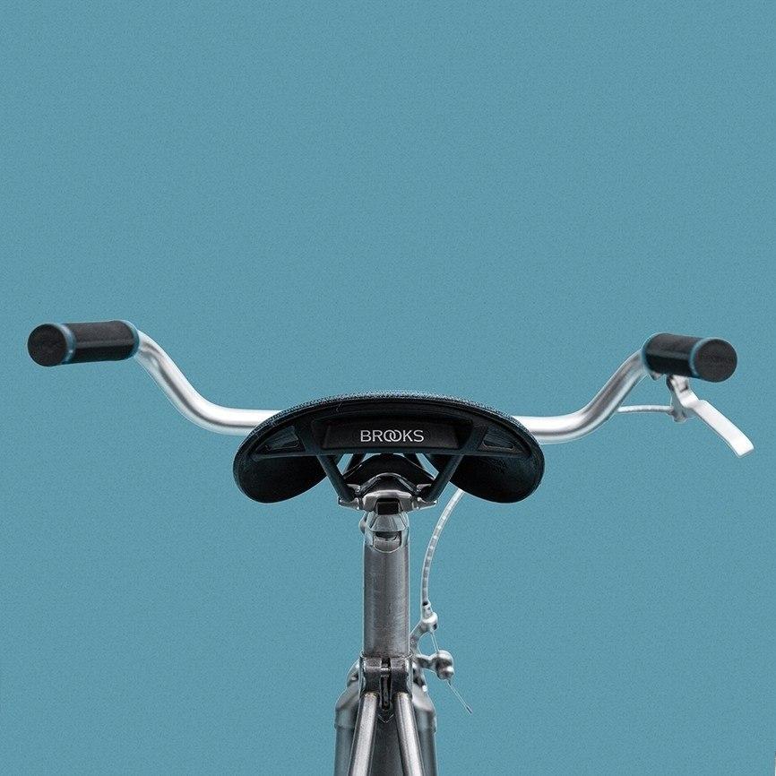 ブルックス（BROOKS） 【送料無料・即日発送】Brooks Cambium C17