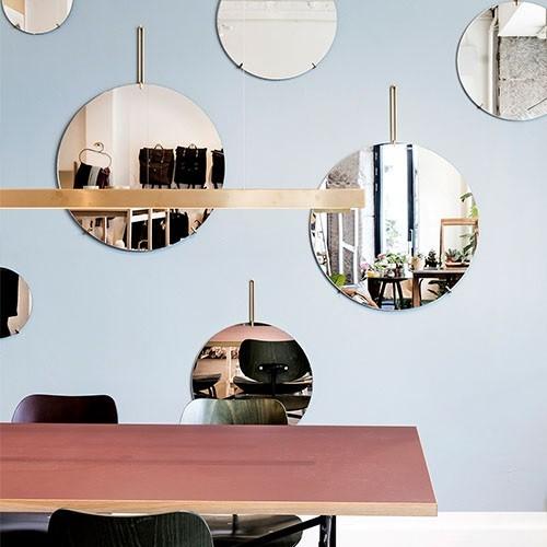 MOEBE(ムーベ)ブラック 30cm WALL MIRROR(ウォールミラー) : YAMAGIWA