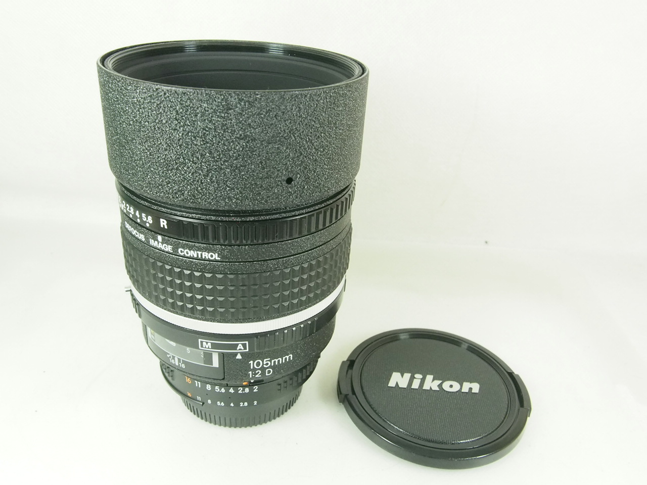 ニコン Ai AF DC Nikkor 105mm F2D 交換レンズ - 最安値・価格比較