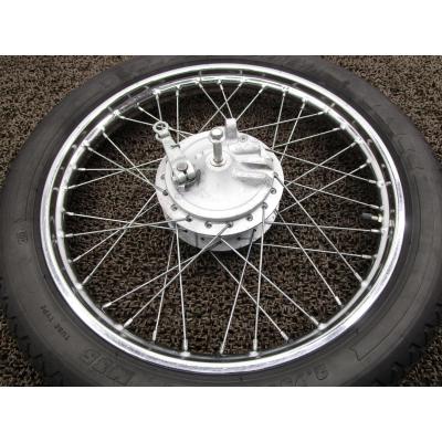 スーパーカブ ホイール（バイクホイール）｜バイク用タイヤ、ホイール