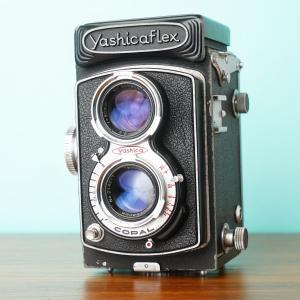 YASHICA（ヤシカ） 完動品◎YASHICAFLEX C型 二眼レフ フィルムカメラ
