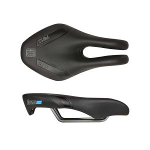 ISM PN 3.1 細身後部を幅広としたPN3.0のパッドを増やした