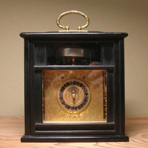 慶應◇最高峰の和時計 江戸時代 真鍮毛彫草花文 枕時計 大名時計 鎖