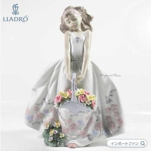 LLADRO（リヤドロ） リヤドロ（Lladro リアドロ 陶器人形 置物） 乙女