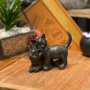 ネコ 置物 動物 オブジェ 猫 ねこ イタリア製 陶磁器 41169 置き物