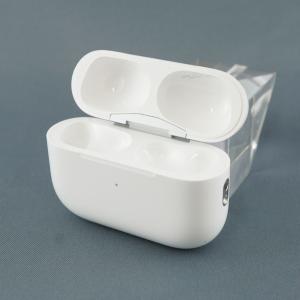 Apple Apple AirPods Pro 2 充電ケースのみ USED美品 第二世代