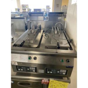 業界最長1年保証】【中古】ガス餃子焼器 マルゼン MAZ-46 幅740×奥行