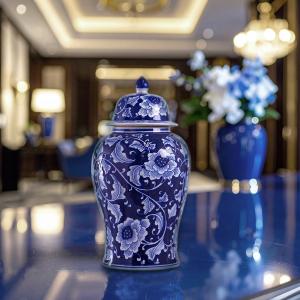 深川製磁 花器深川製磁/金彩染葡萄絵 花瓶 ギフト 中古 : ARCHERY