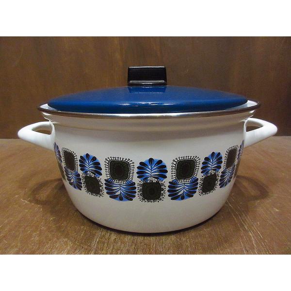 cozyvintage_230126i6-tbwr