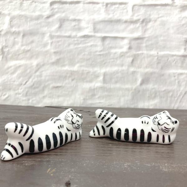 Lisa Larson（リサラーソン） 箸置き 2個セット ねころぶ白虎 干支