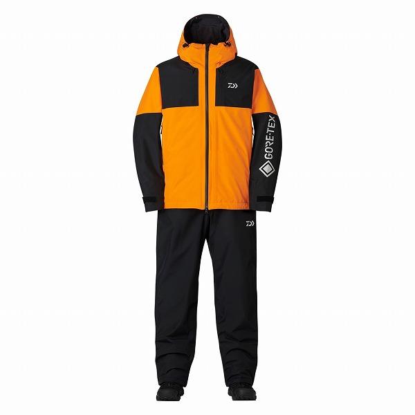 今冬の定番スーツ！？『GORE-TEX バーサタイルウィンタースーツ』が