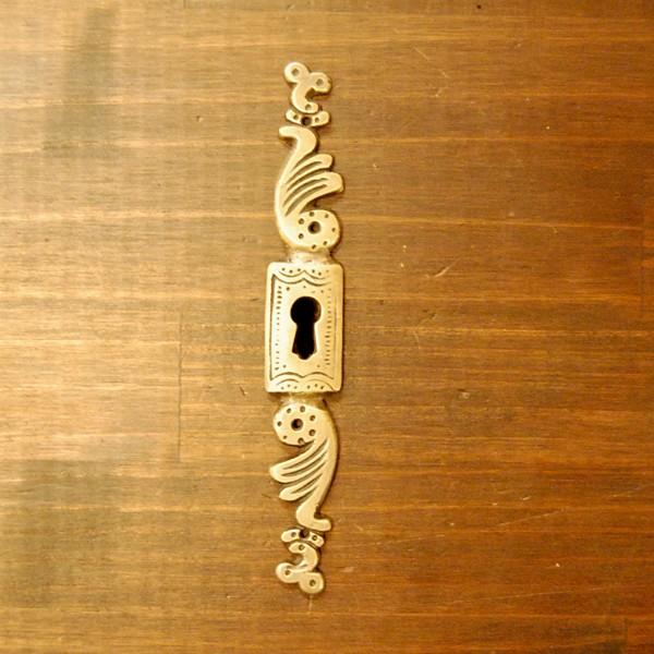 ブラス鍵穴402 真鍮金具 インドネシア直輸入 インテリアパーツ 古色