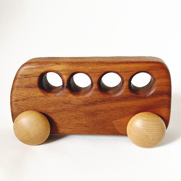 送料無料 木のおもちゃ バス 北海道製 日本製 国産 乗り物 車 乗物