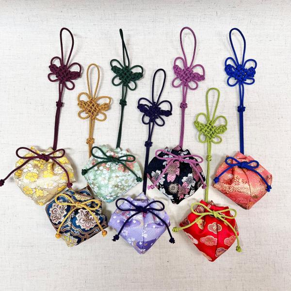 匂い袋 訶梨勒かりろく小 掛香 にほひ袋 京都三条 石黒香舗 : にほひ袋