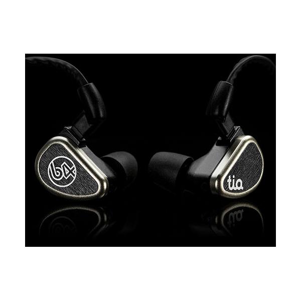 64オーディオ ハイブリッド型カナルイヤホン 64 AUDIO tia Trio 64A