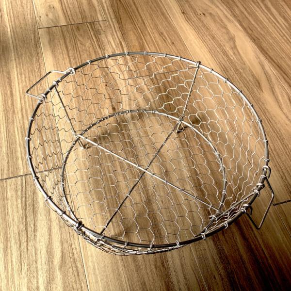 鳥井金網工芸 ステンレス製 手編み水切りカゴ 丸型（直径25cm） : 京都