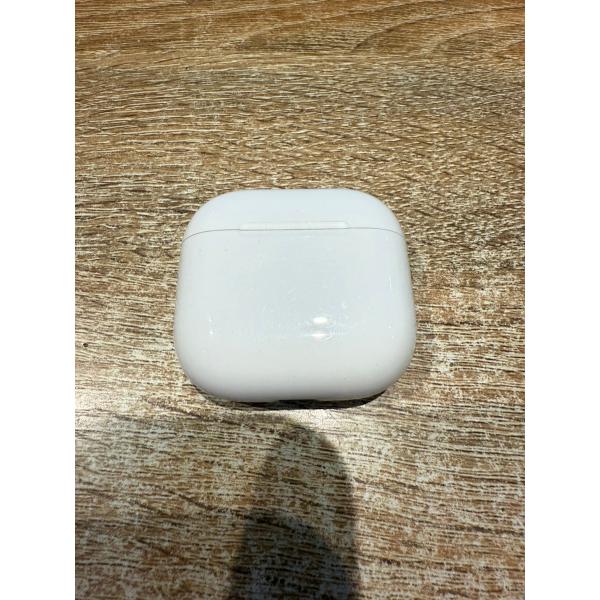 sbj-c-one_a131-airpods4