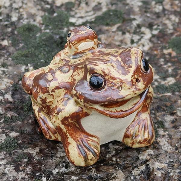 信楽焼 蛙 置物 かえる 陶器 縁起物 かわいい カエル おしゃれ ギフト
