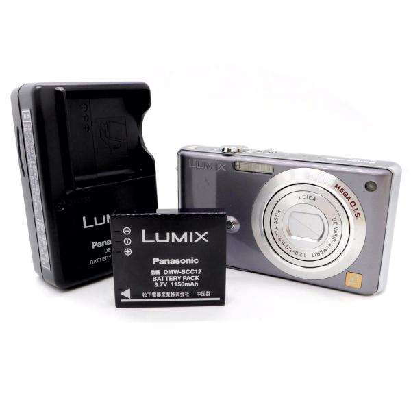 美品》 コンパクトカメラ Panasonic LUMIX DMC-FX9 モーブグレー k2832