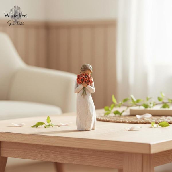 ウィローツリー彫像 Surrounded by Love - 愛に包まれる 13cm 少女