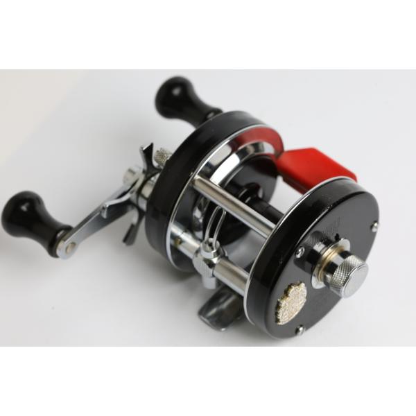 Abu Garcia（アブガルシア） アンバサダー 5600C 781200 赤ベロ