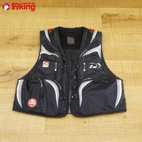 ダイワ スペシャルショートベスト DV-1001 Lサイズ/T095M 美品