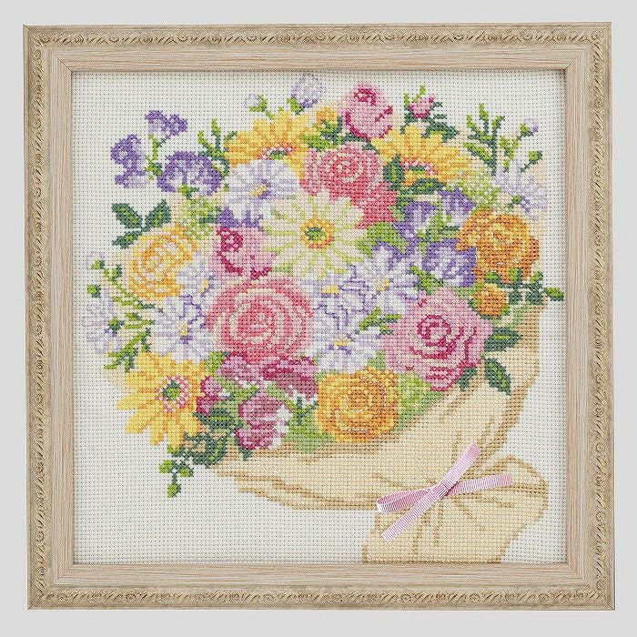 クロスステッチフレーム＜薔薇の香りに誘われて＞ | リバティ 生地