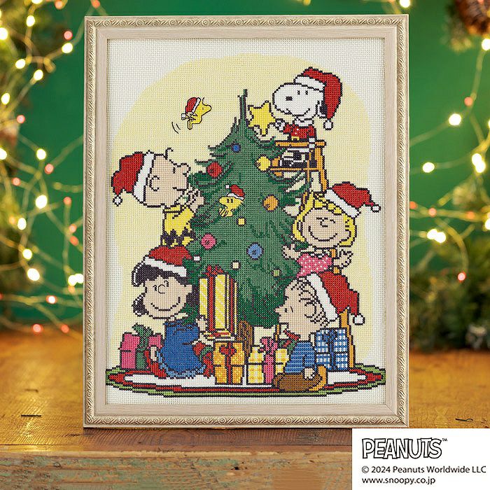 クロスステッチフレーム＜スヌーピーのクリスマスハウス＞ | リバティ