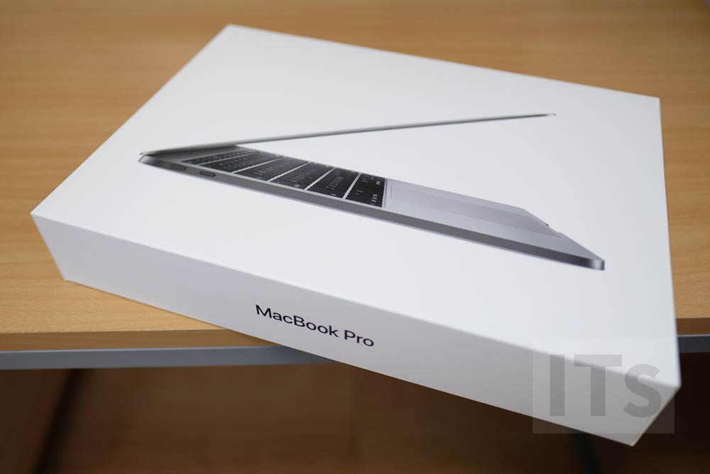 新型13インチMacBook Pro 2016の外観レビュー！小型化されモバイル性も